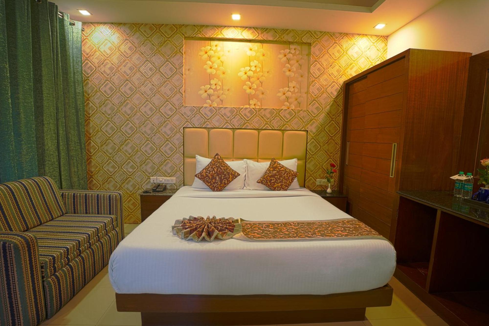 Hotel Q Saina S K Regency Rishīkesh Extérieur photo