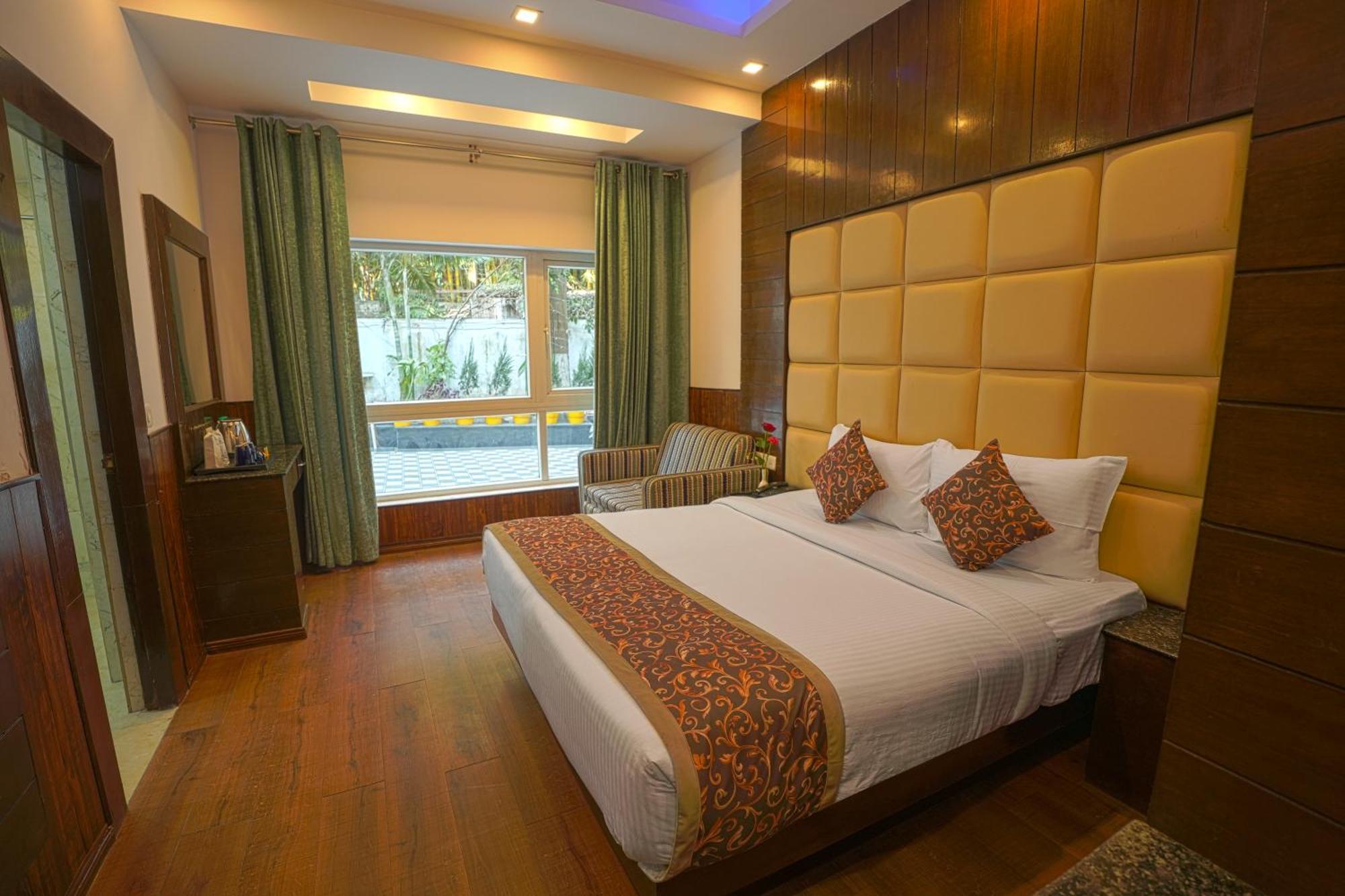 Hotel Q Saina S K Regency Rishīkesh Extérieur photo