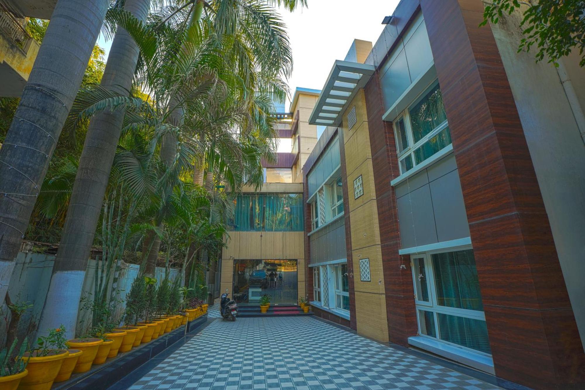 Hotel Q Saina S K Regency Rishīkesh Extérieur photo